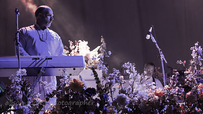 Roddy Bottom, keys and vocals, Faith No More