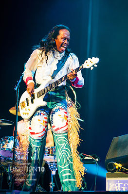 100-0268 Earth, Wind and Fire