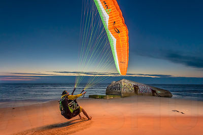 Bare Foot Sand Sliding with Baptiste Rousset