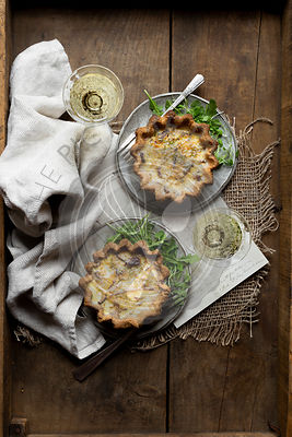 Gluten-free mushroom quiche