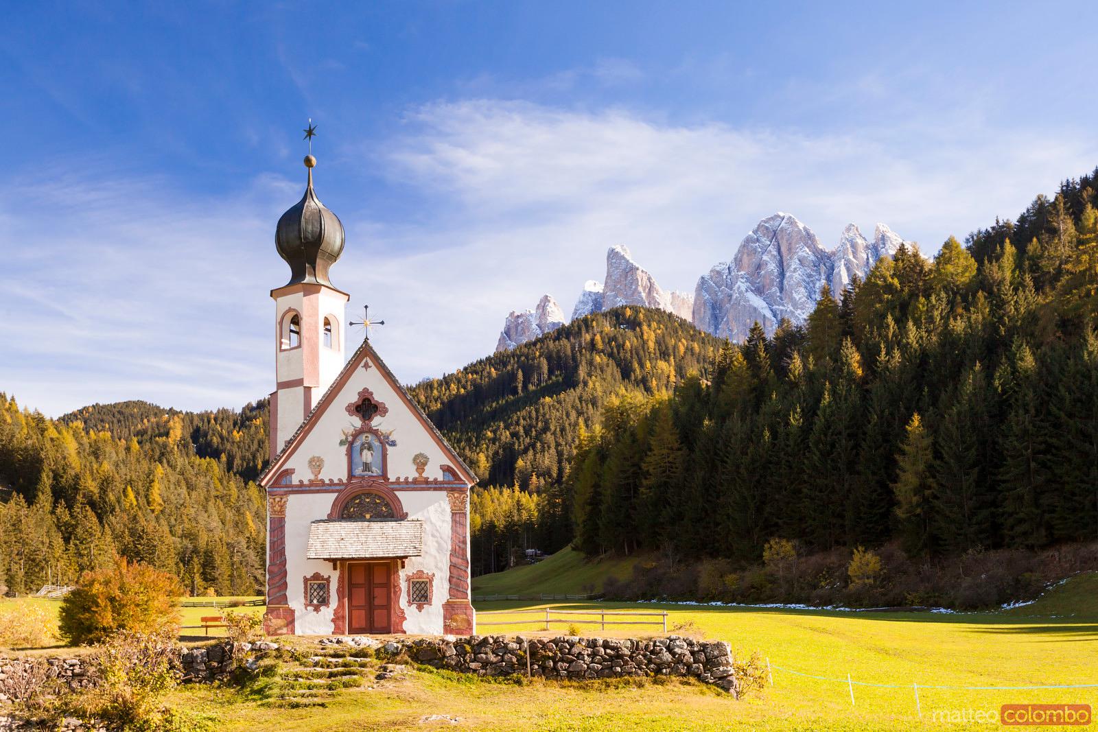 Matteo Colombo Travel Photography St. Johann church in autumn