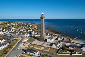 France, Finistère (29), Penmarc'h, Pointe de Penmarc'h, Phare d'Eckmühl (vue aérienne)