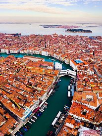 Aerial view of Rialto bridge at sunset, Venice