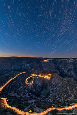 Navacelles startrail - Saint Maurice de Navacelles - Hérault
