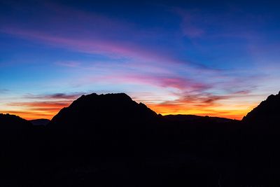 Lever de soleil au Maido