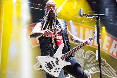 Chris Kael, bass, Five Finger Death Punch