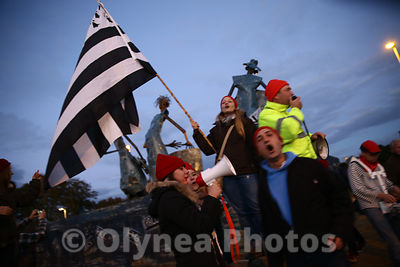 Demo "Bonnets Rouges"