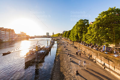 Biergarten, Weserpromenade, Weser, Schlachte, Bremen