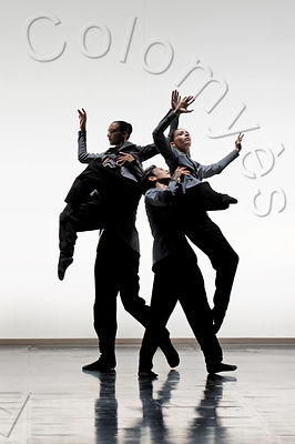 Symphonie en trois mouvements, Richard Wherlock / Igor Stravinsky