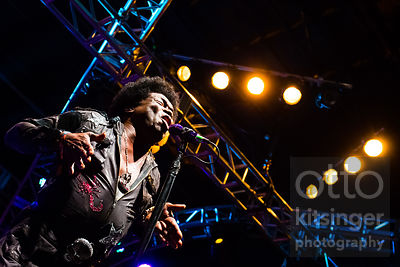 Charles Bradley & His Extraordinaires