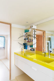Houseboat SA