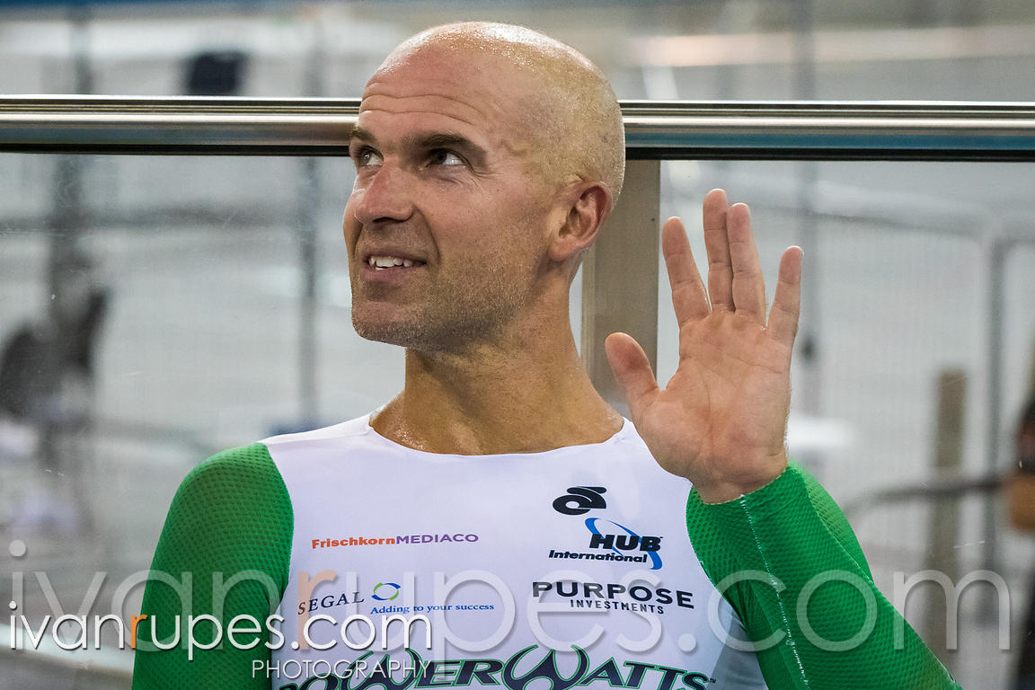 Men 40-44 1 Hour World Record, Mattamy National Cycling Centre, Milton, On, September 23, 2017