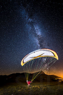 Playing under the Milky Way with Michael Regnier