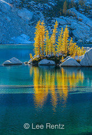 AN EXQUISITE AUTUMN AFTERNOON AT CRYSTAL LAKE