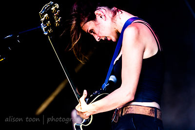Siouxsie Medley, guitar, Dead Sara, Aftershock 2013