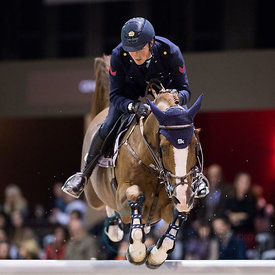 Bordeaux, France, 2.2.2018, Sport, Reitsport, Jumping International de Bordeaux - . Bild zeigt Lorenzo DE LUCA (ITA) riding Halifax van het Kluizebos (5*)...2/02/18, Bordeaux, France, Sport, Equestrian sport Jumping International de Bordeaux - . Image shows Lorenzo DE LUCA (ITA) riding Halifax van het Kluizebos (5*).
