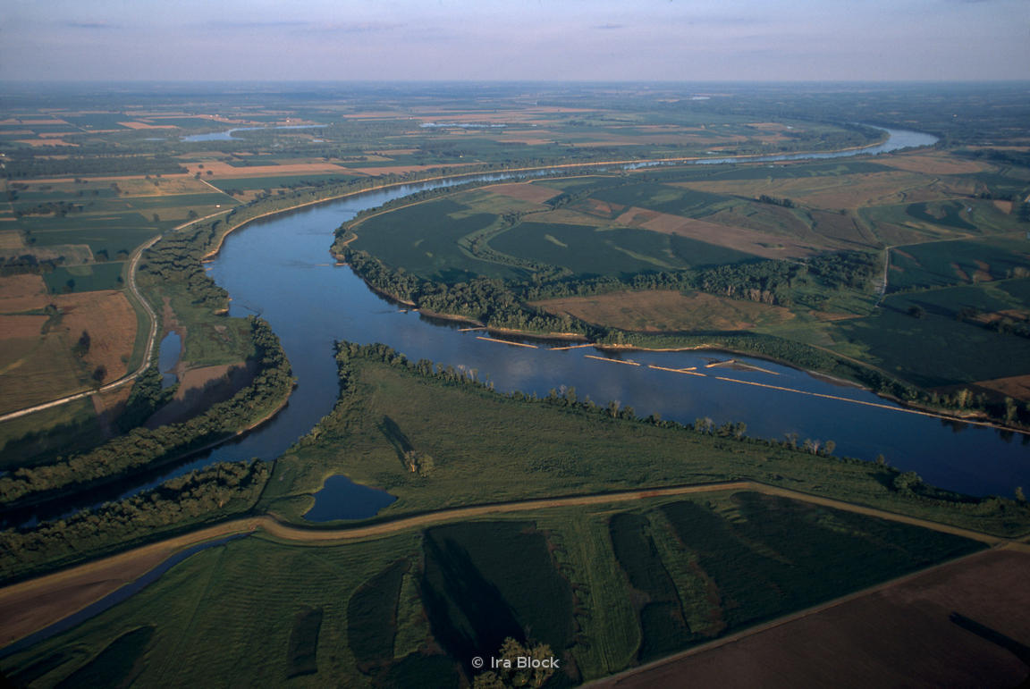Ira Block Photography The grand river merging with the Missouri river