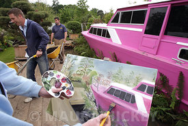LtoR: Peter Donegan and David Milner, Peter Donegan Landscaping preparing their Garden "Pour L'Amour De Jeux" ( for the love of the game) for Bloom 2008 at the Phoenix Park which runs from Thursday May 29th to Monday June 2nd..Painting by Artist Deirdre Breathnach from Wexford..28.05.08.Pic. Maura Hickey/086 8541130.
