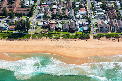 Ocean Street, Narrabeen