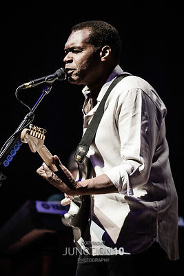 Robert Cray, Birmingham, United Kingdom