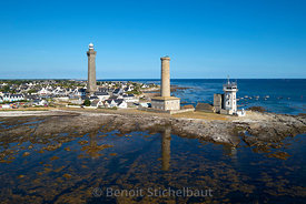 France, Finistère (29), Penmarc'h, Pointe de Penmarc'h, Phare d'Eckmühl (vue aérienne)