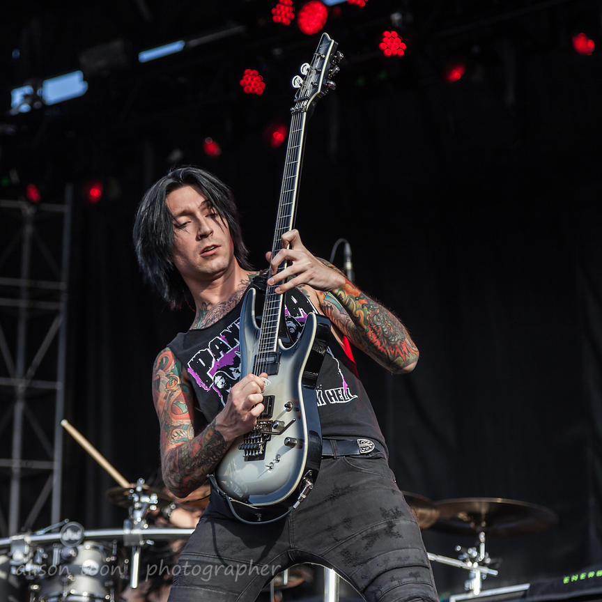 ALISON TOON PHOTOGRAPHER Jake Pitts, guitar, Black Veil Brides