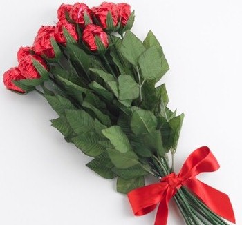 Bunch of Valentines roses