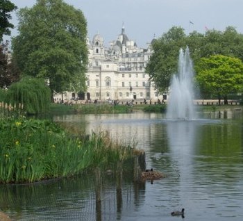 St James's Park Buckingham Palace