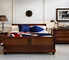 Palais wooden sleigh bed
