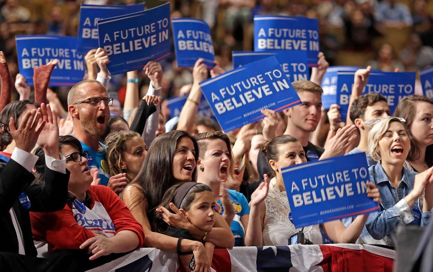 Sanders_supporters_Miami_ap_img