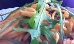 Spaghetti con gamberetti e ruccola