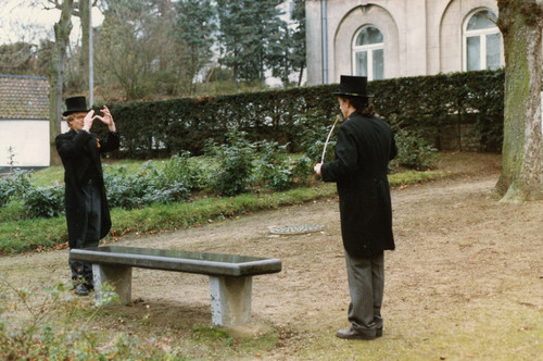 Manhattan / Ohain / Brooklyn (exterior)