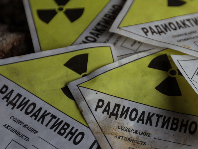 Врачу, в организме которого нашли цезий-137 после контакта с пострадавшими при взрыве под Северодвинском, заявили, что он 