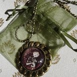 normal_winter lullaby round vintage pendant.jpg