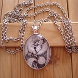 normal_oldfashioned big oval silver.jpg
