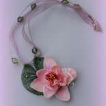 normal_collana waterlily1.jpg
