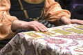 אוריה מומחית לפתיחה בקלפים