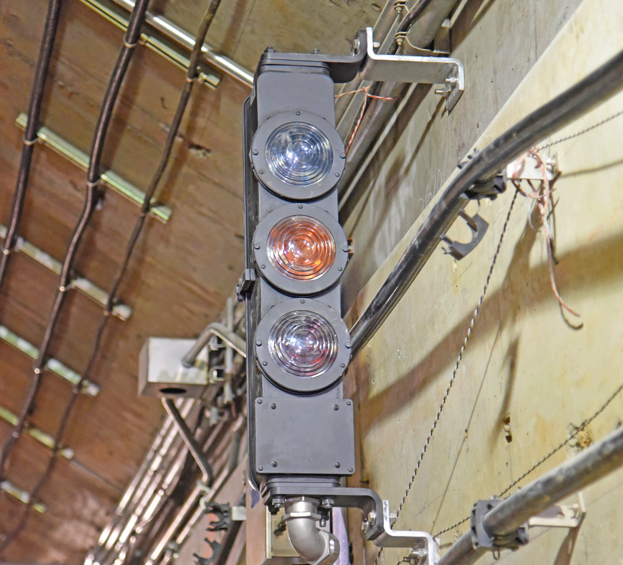 First Signal Head + Signal Case Installation (ESA)
