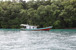 Boat off Peucang Island [java_0409]