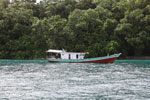 Boat off Peucang Island [java_0411]