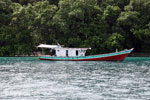 Boat off Peucang Island [java_0412]