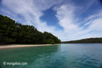 Peucang Island beach [java_0450]