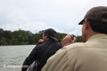 RPU patrol paddling toward Ujung Kulon [java_0766]