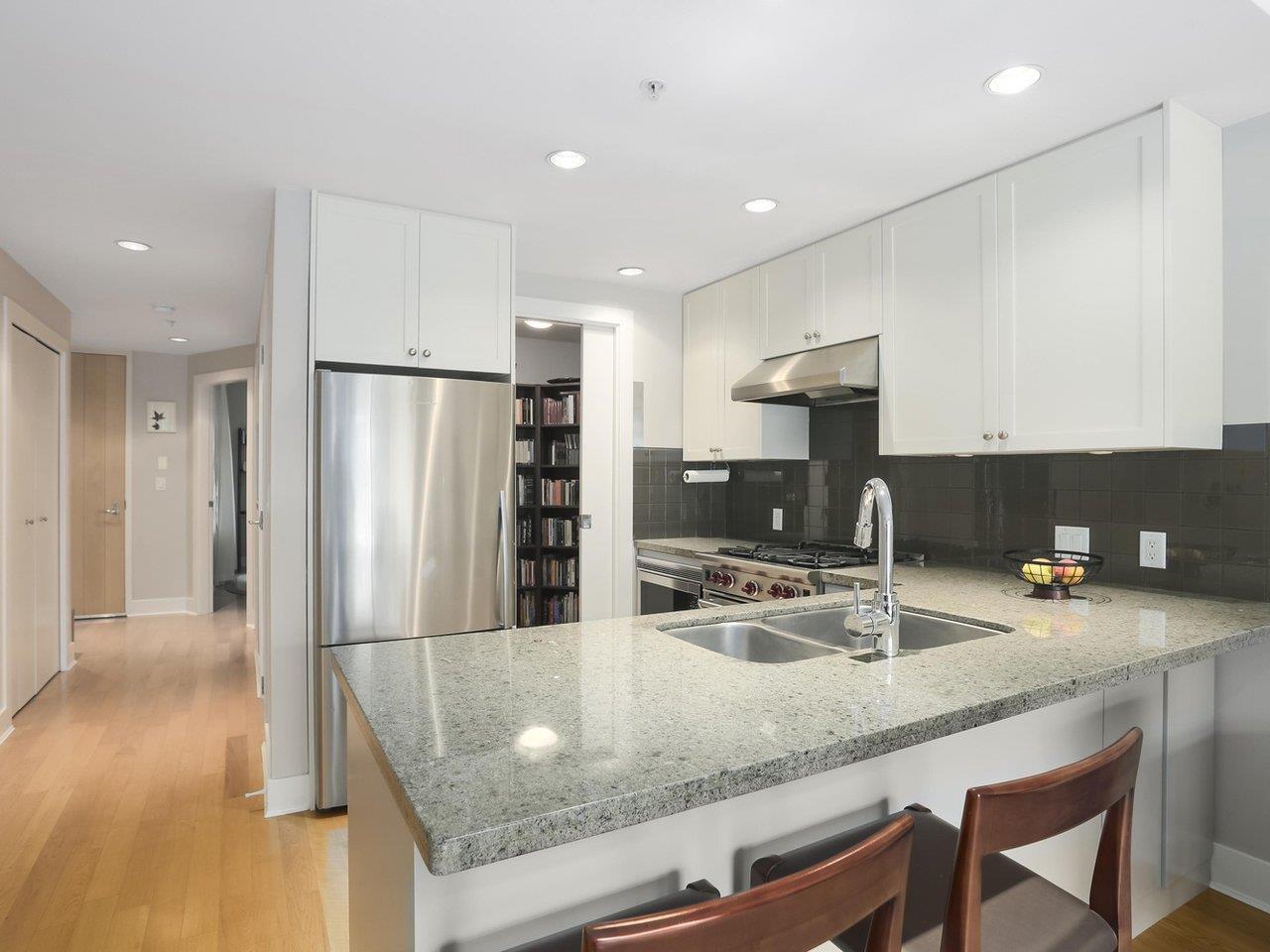 FEATURED LISTING: 307 - 1477 15TH Avenue West Vancouver