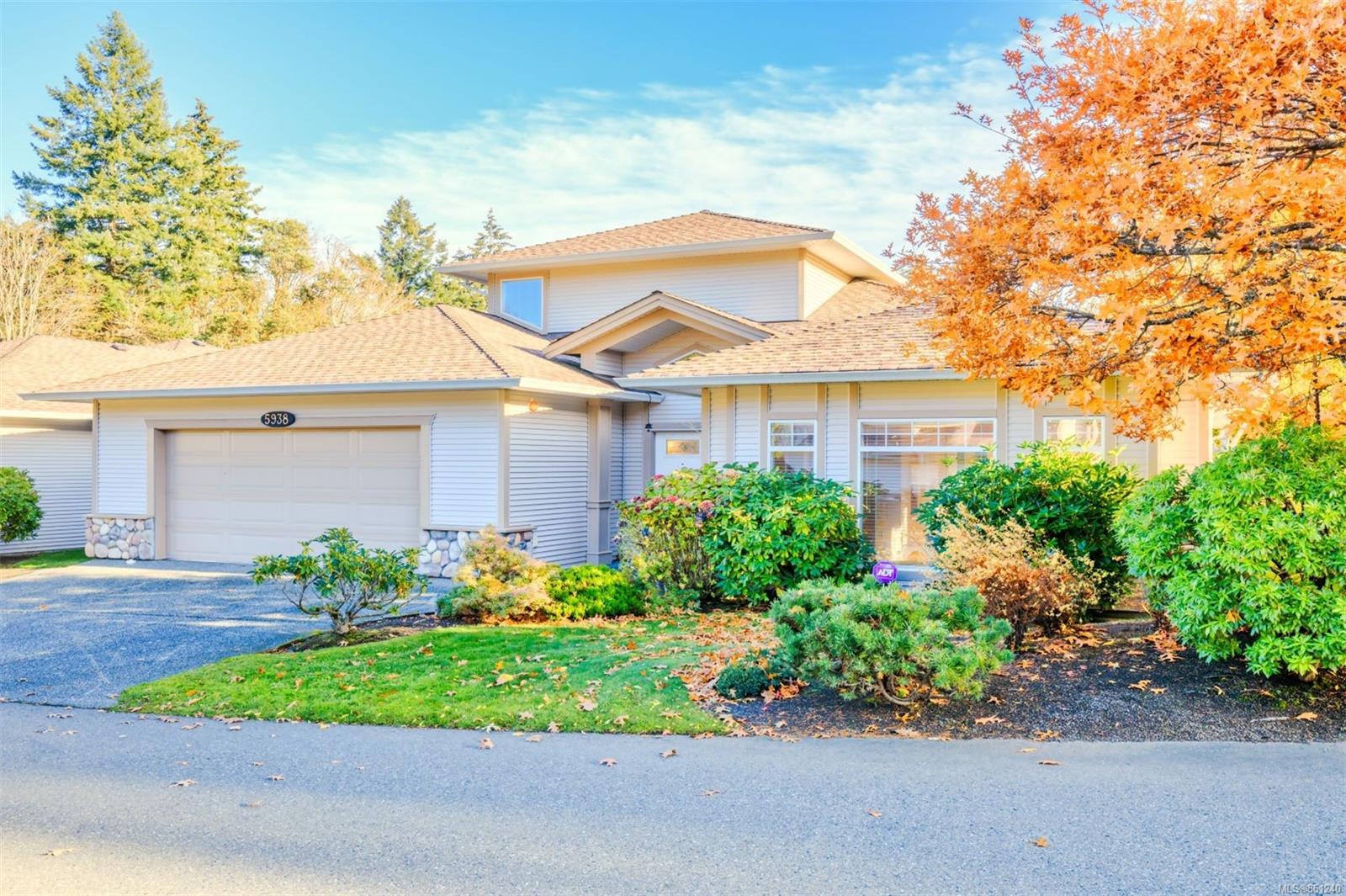 FEATURED LISTING: 5938 Blairway Pl