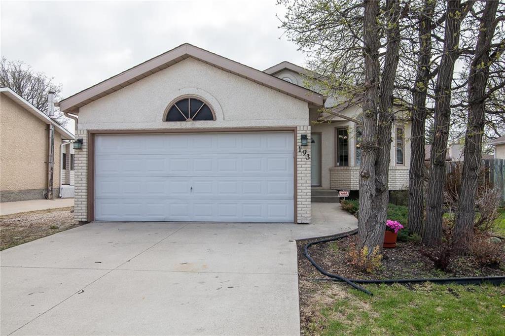 FEATURED LISTING: 193 Stradford Street Winnipeg