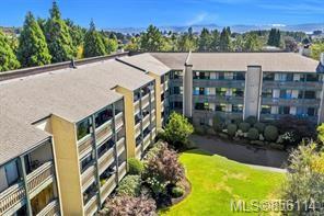 FEATURED LISTING: 308 - 3277 Quadra St