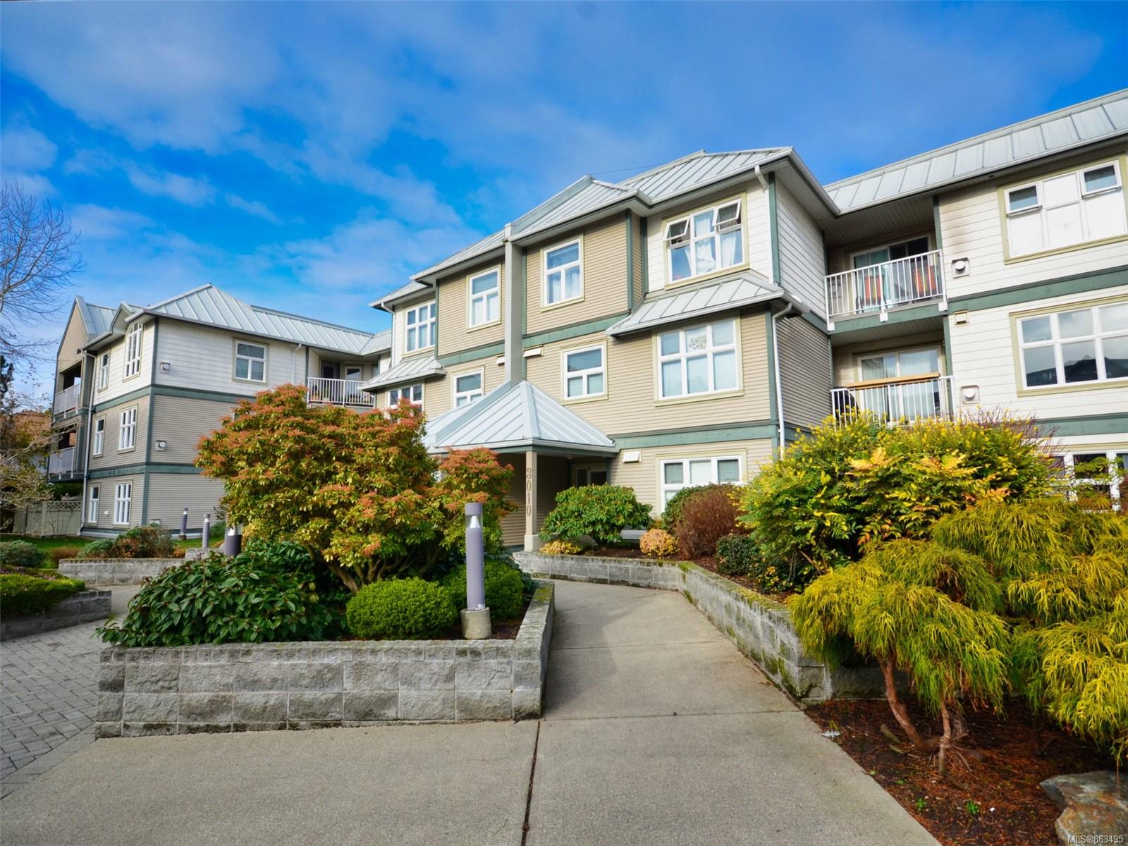 FEATURED LISTING: 105 - 3010 Washington Ave
