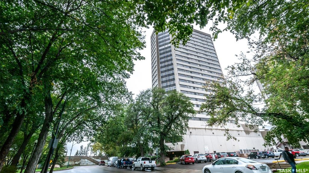 FEATURED LISTING: 2340 - 424 Spadina Crescent East Saskatoon