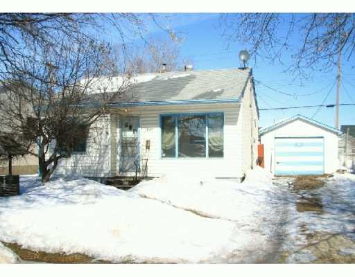 FEATURED LISTING: 1995 ELGIN Avenue West Winnipeg